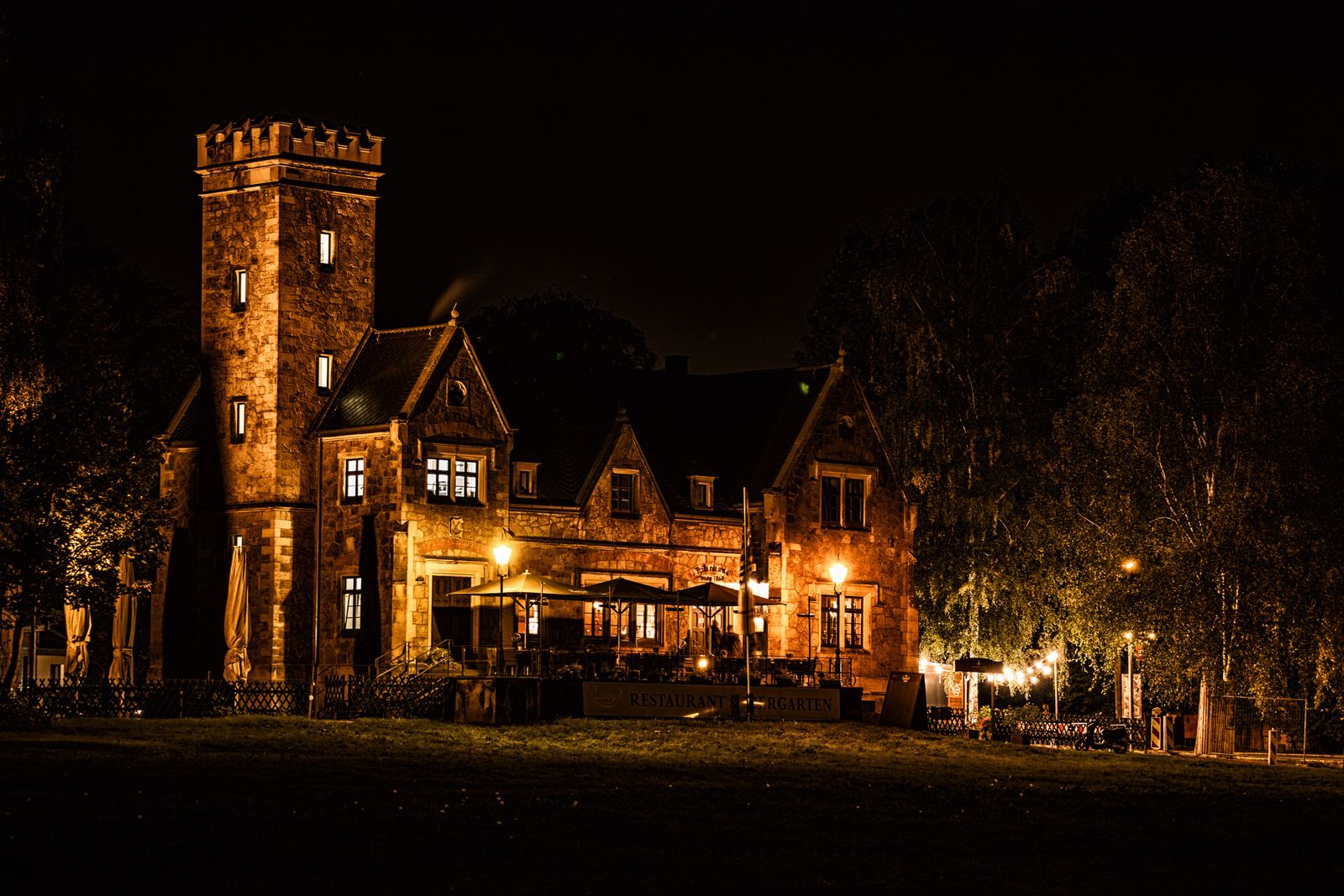 Large estate fully lit